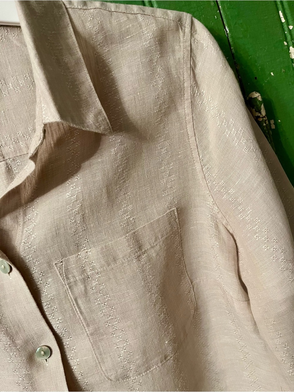 100% Linen Chicos Textured Shirt in Light Beige - Classic Collared Pocket size S
